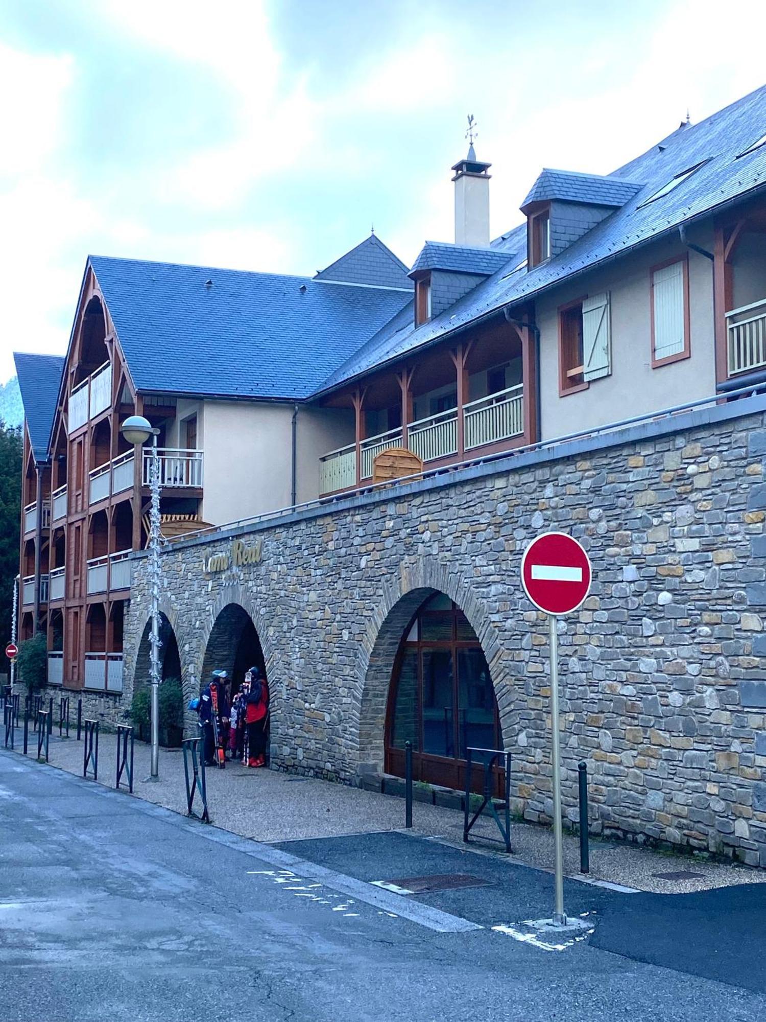 Appartement T2+Coin Nuit 6 Pers Residence De Cami Real Au Centre Du Village De Saint Lary Soulan Avec Piscine Interieure+ Sauna Et Hammam Zewnętrze zdjęcie